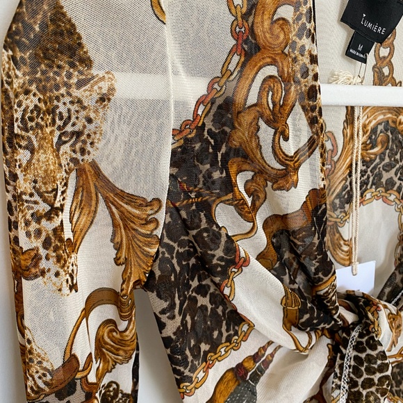 Lumiere Cheetah Print Mesh Top with Tie Front, White Mesh Top, Cheetah Crop Top - Picture 4 of 8